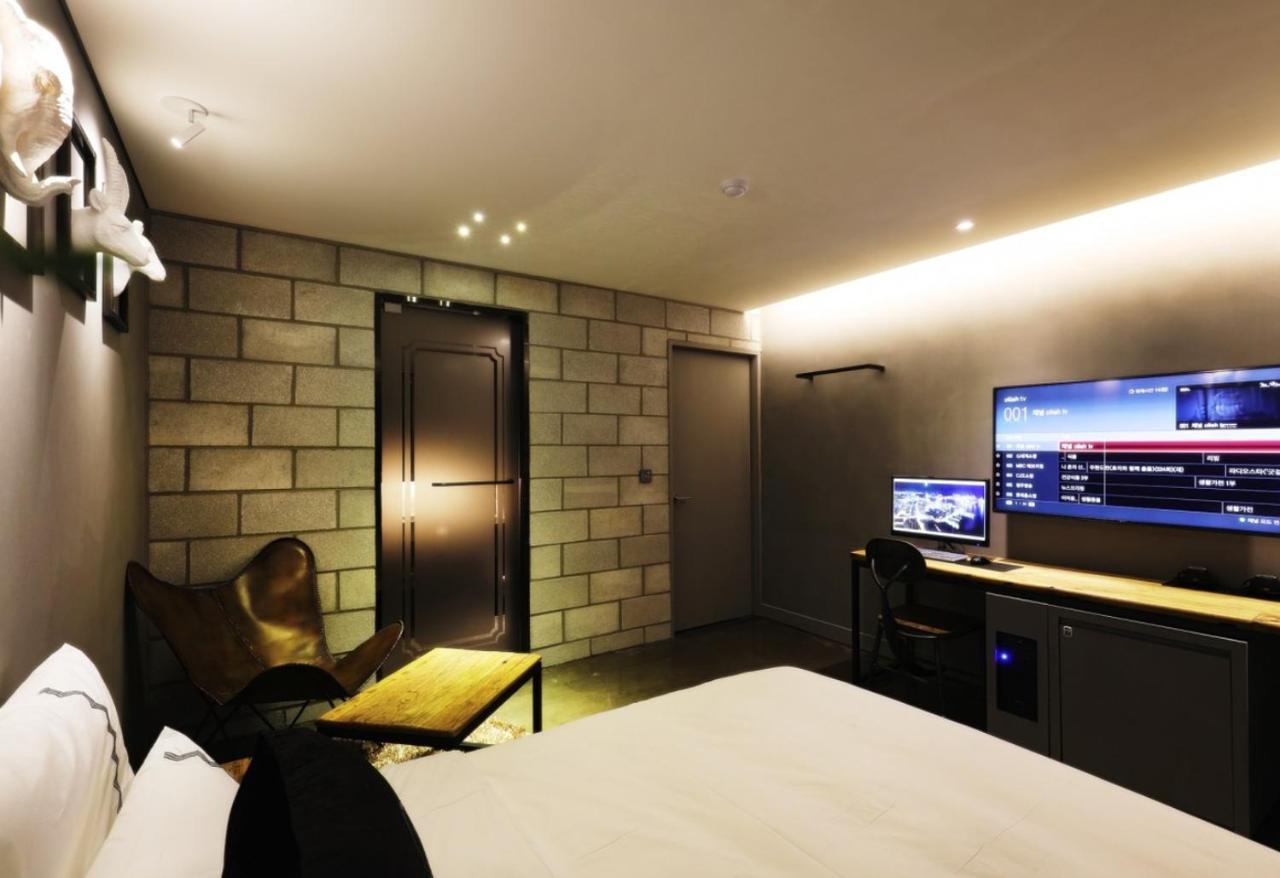 Mari Hotel Cheongju Exterior foto